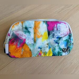 Lululemon Everywhere Belt Bag *1L in No Limits White Multi